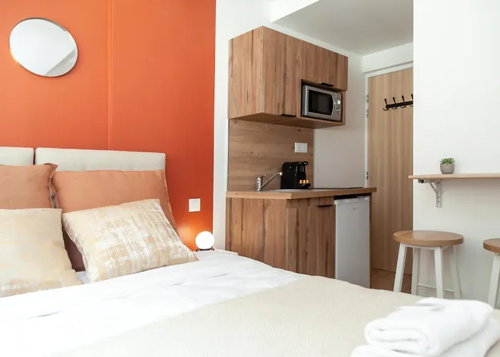 Nets Inn Apartments - Buttes Chaumont D